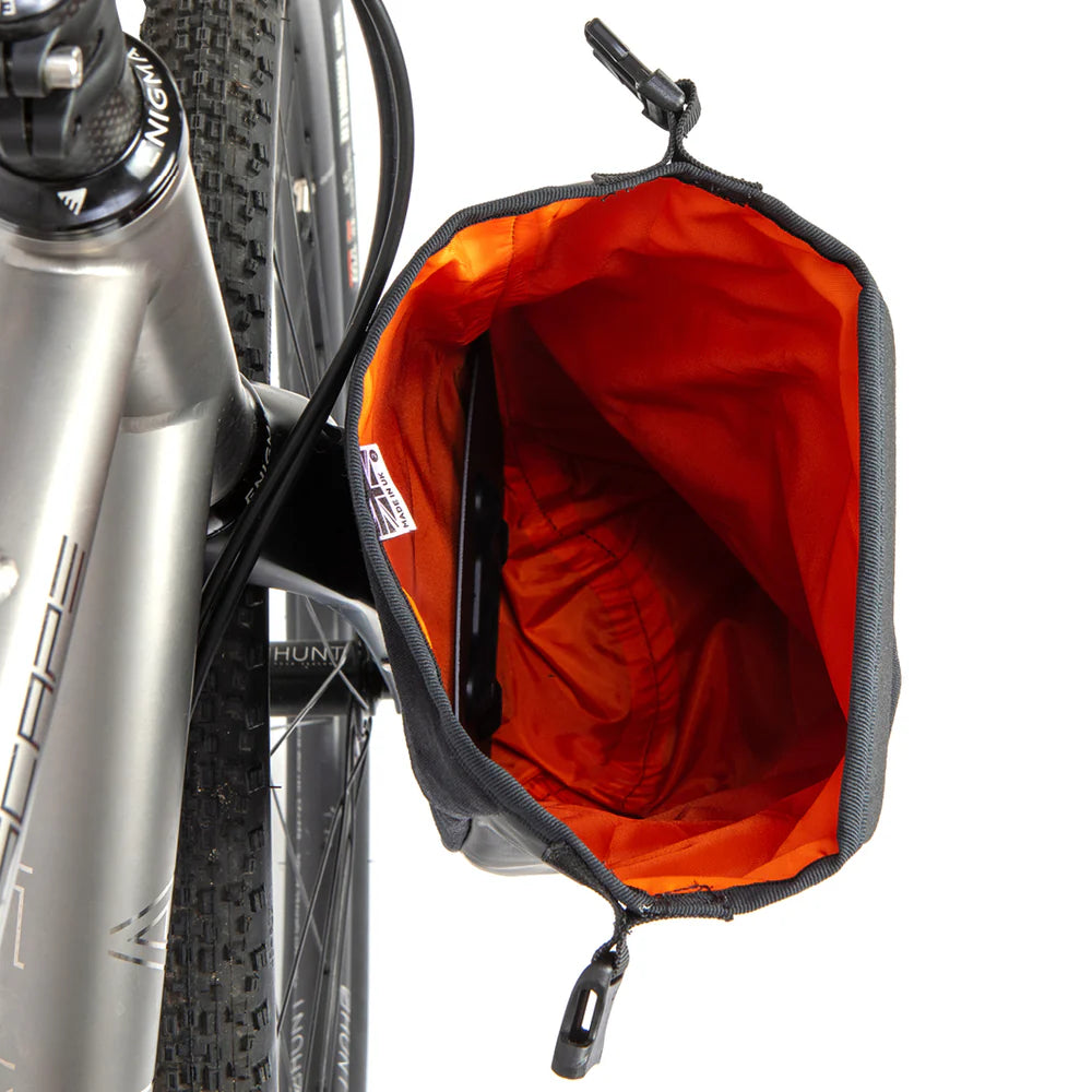Brašna na vidlice RESTRAP SWITCH PANNIER 5 L černá