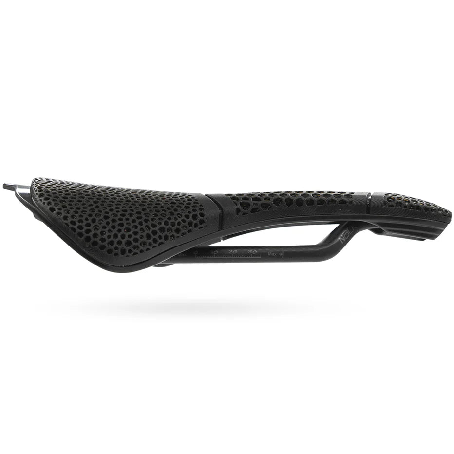 PROLOGO SCRATCH M5 PAS 3D Nack Rails Sedlo černé