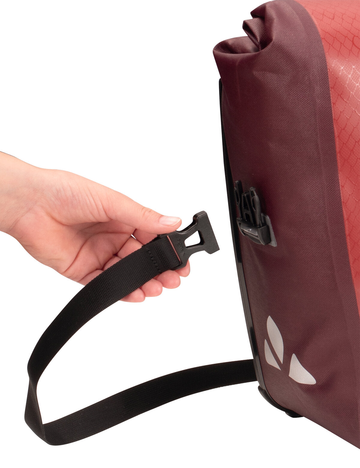 Pár zavazadel VAUDE AQUA FRONT 28 L Red