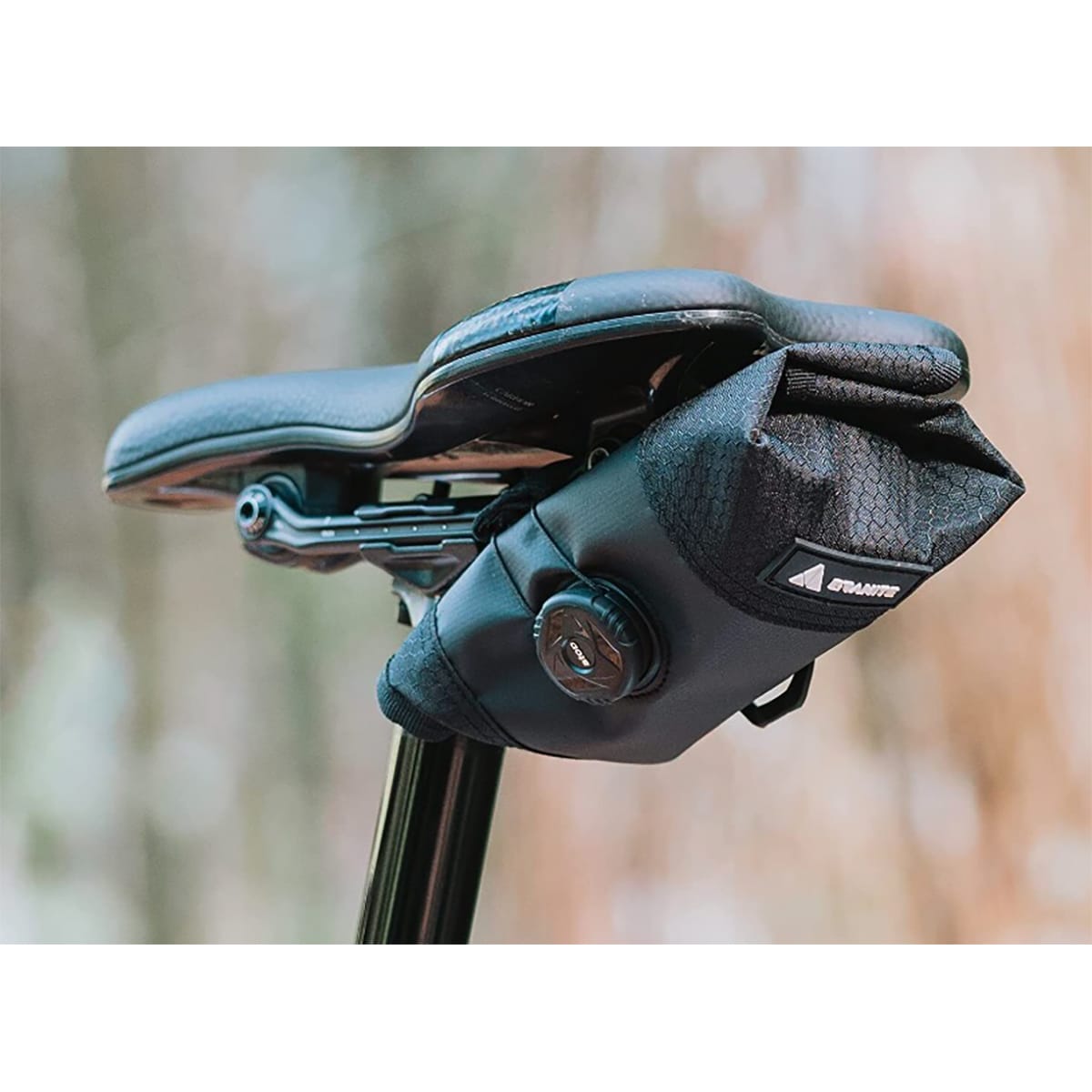 Brašna GRANITE DESIGN ROLL-UP pod sedlo černá