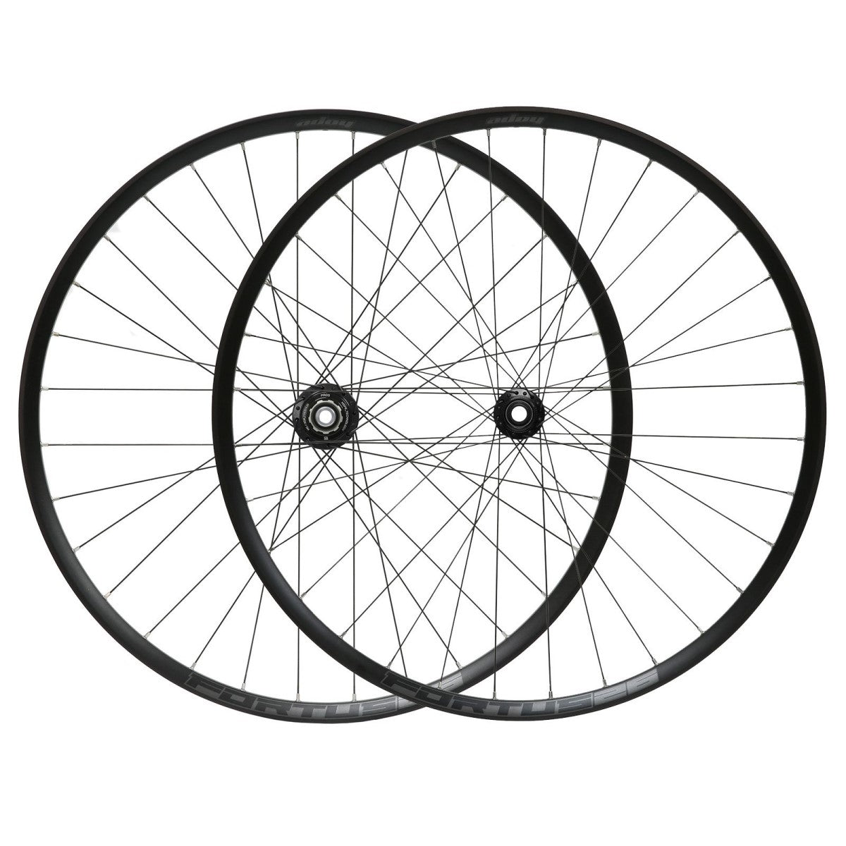 Pár kol HOPE FORTUS 26 W 26" PRO 5 15x100mm/12x135mm Black