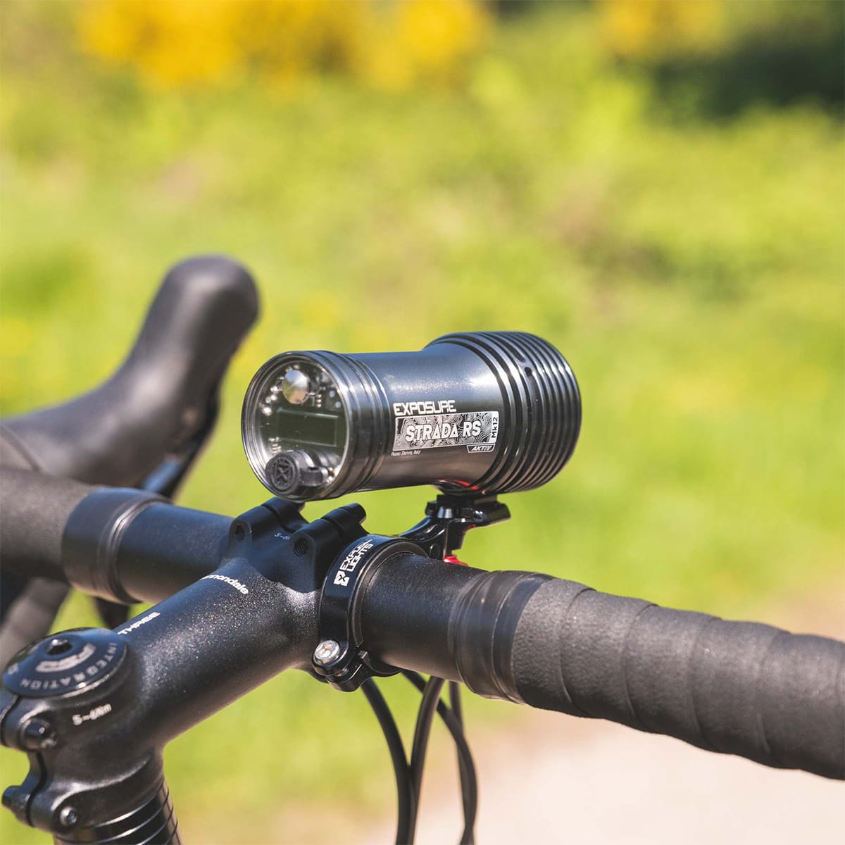 Přední osvětlení Exposure Lights STRADA MK12 RS AKTIV