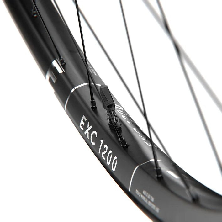 DT SWISS EXC 1200 CLASSIC 30 mm 29" 15x110 mm Boost přední kolo