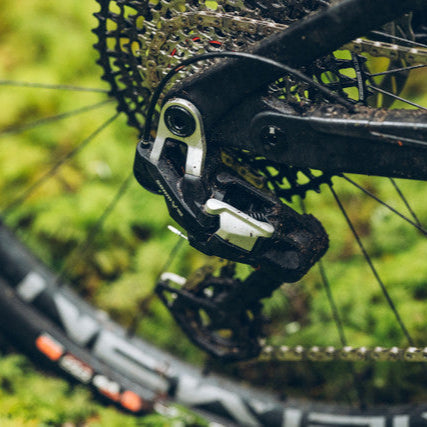 SRAM EAGLE 90 T-TYPE 12 Speed 52T zadní přehazovačka