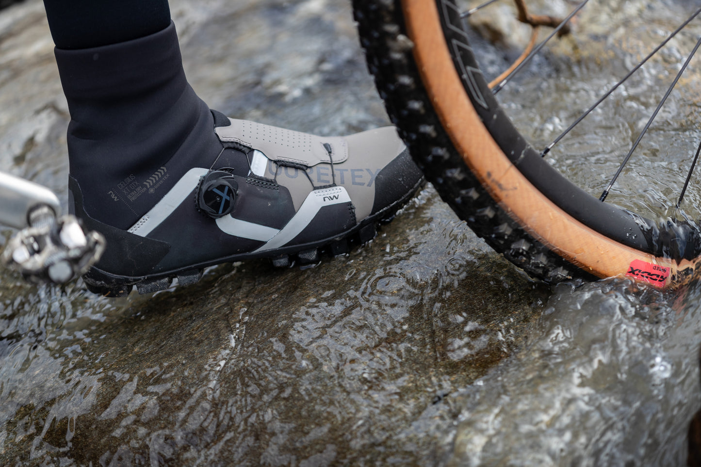 NORTHWAVE CELSIUS XT GTX WINTER MTB boty Black/Grey