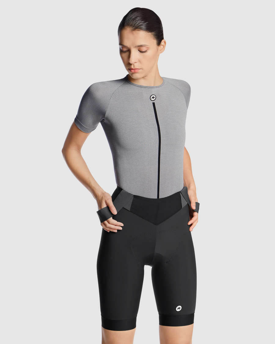 ASSOS NS SKIN LAYER P1 Dámské spodní prádlo s krátkým rukávem šedé