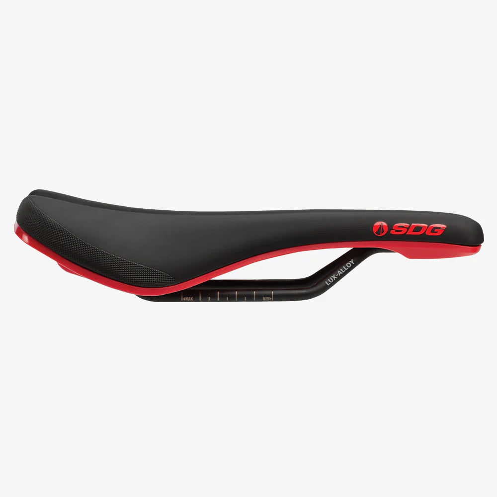 SDG BEL-AIR V3 Rails Lux Alloy Saddle Black/Red
