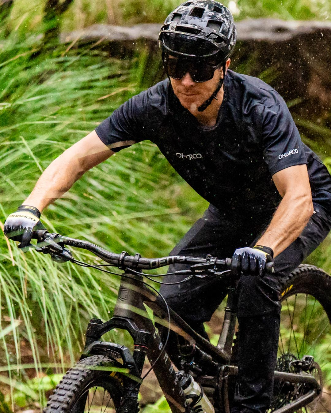 DHARCO RACE ACID RAIN Gloves Black/Yellow