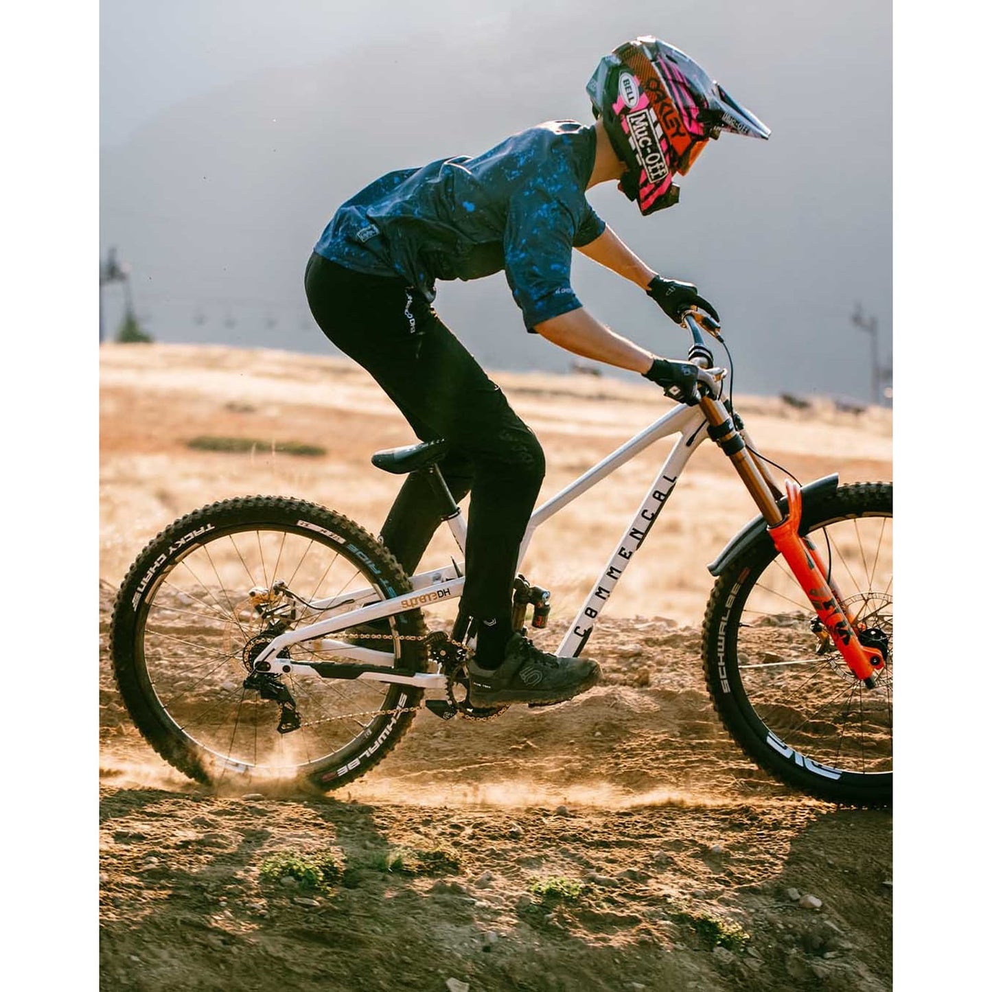 DHARCO GRAVITY Kalhoty černé