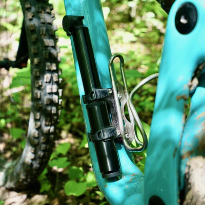 Ruční čerpadlo WOLF TOOTH CLICK VALVE 85CC