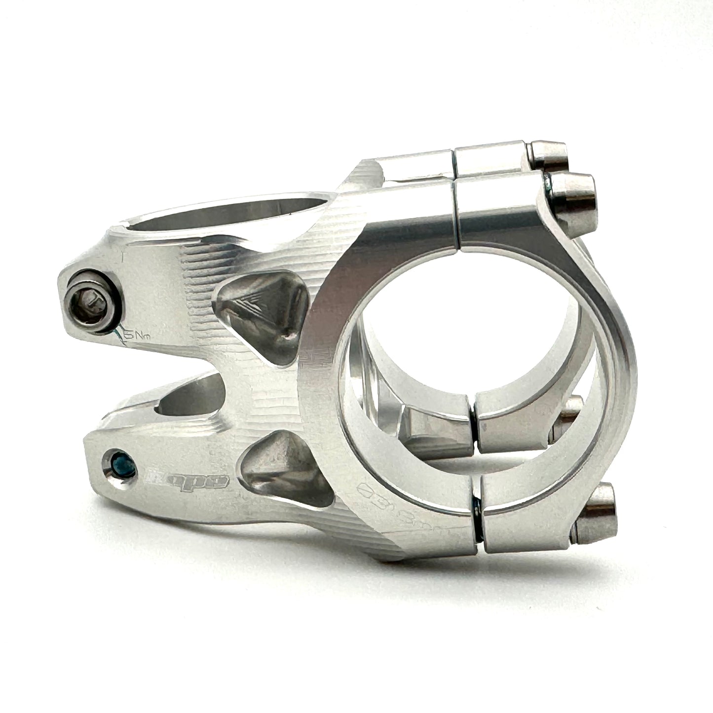 Stříbrný kmen HOPE TRAIL