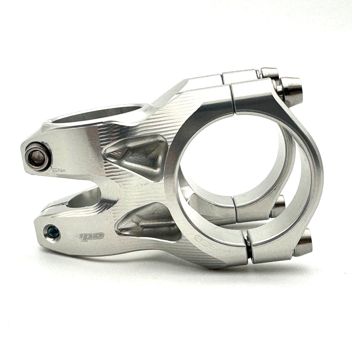 Stříbrný kmen HOPE TRAIL