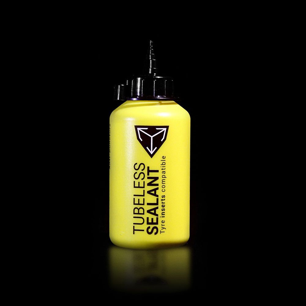 PANZER Preventivní tekutina proti propíchnutí (250 ml)