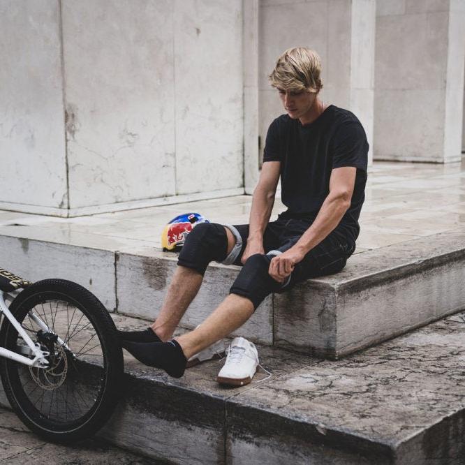 Chrániče kolen POC VPD AIR - speciální edice Fabio Wibmer