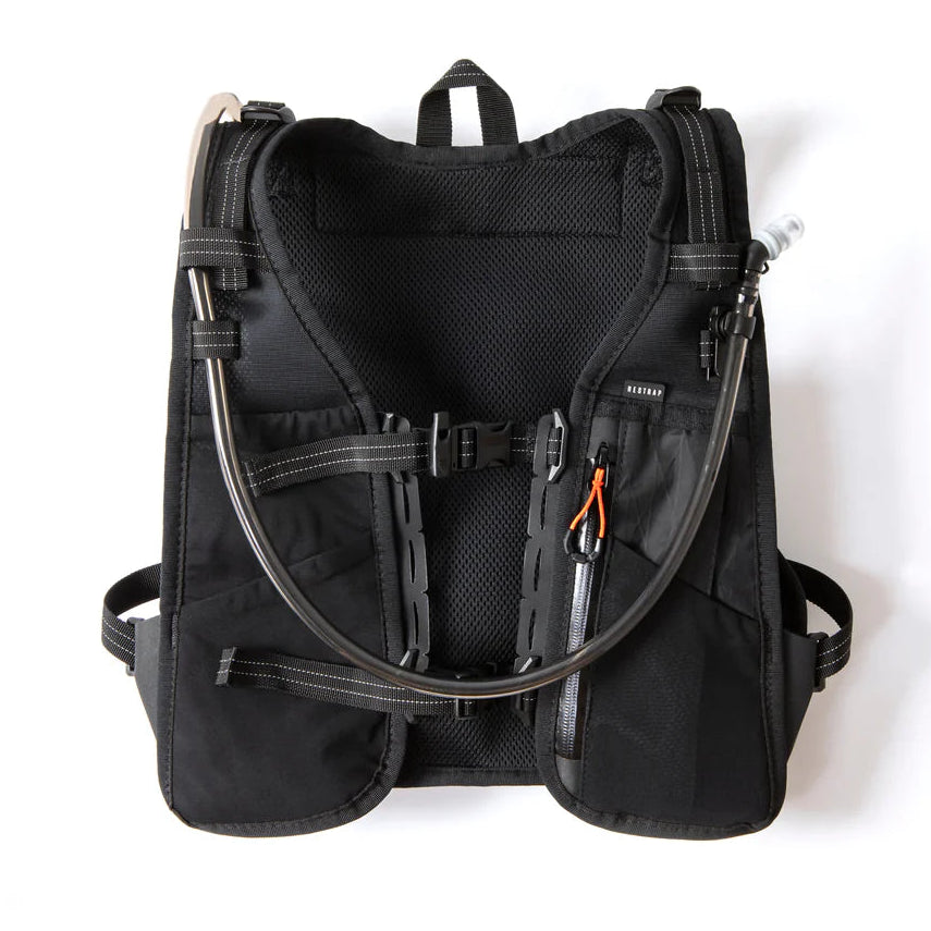 Hydratační bunda RESTRAP RACE Black