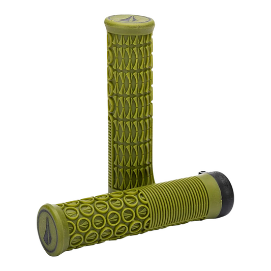 Gripy SDG THRICE 136 mm olivově zelené