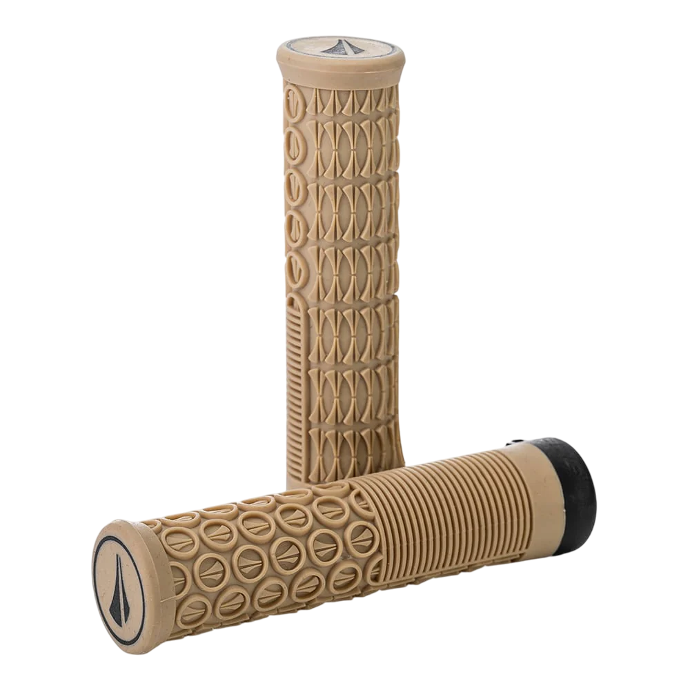 SDG THRICE gripy 136 mm béžová Tan