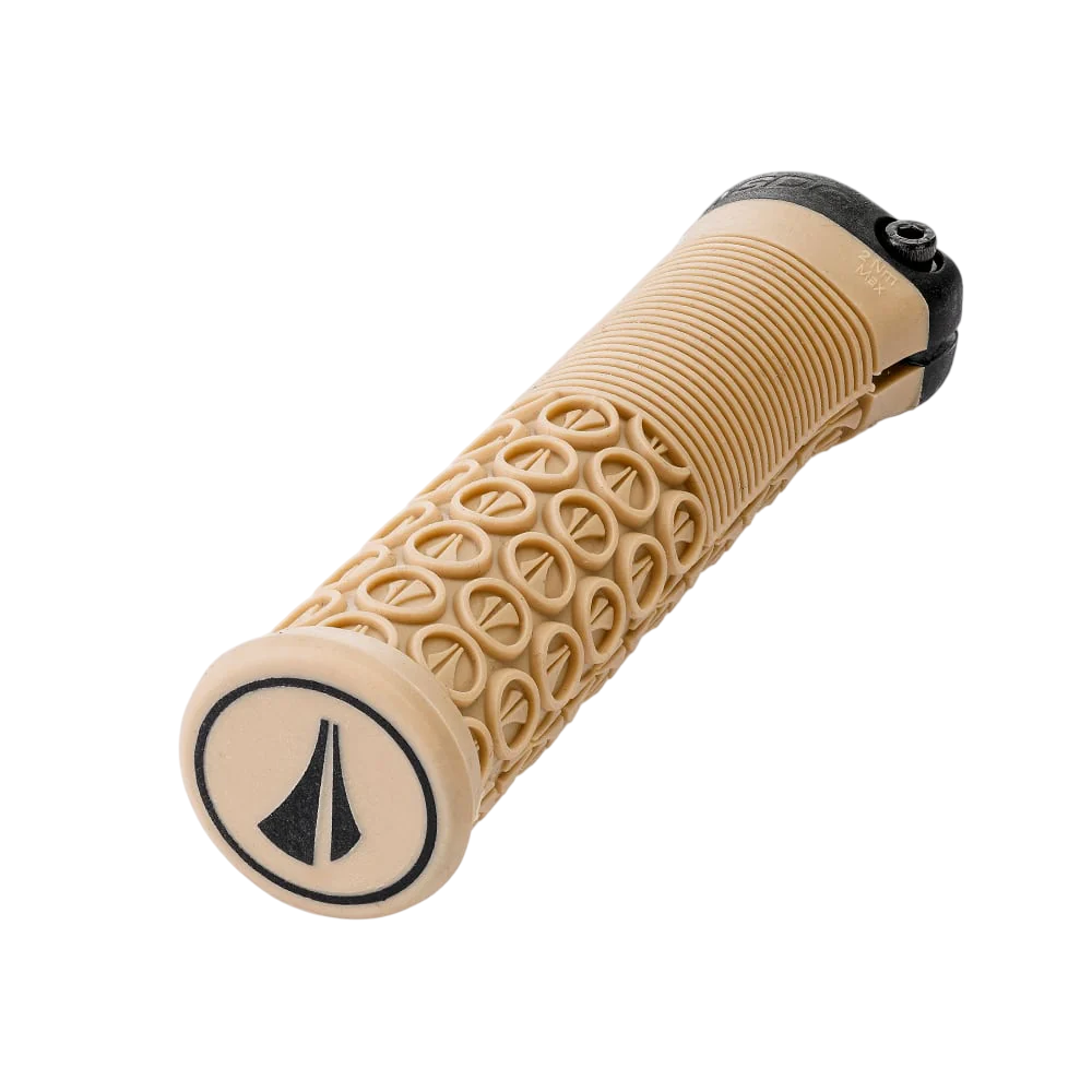 SDG THRICE gripy 136 mm béžová Tan