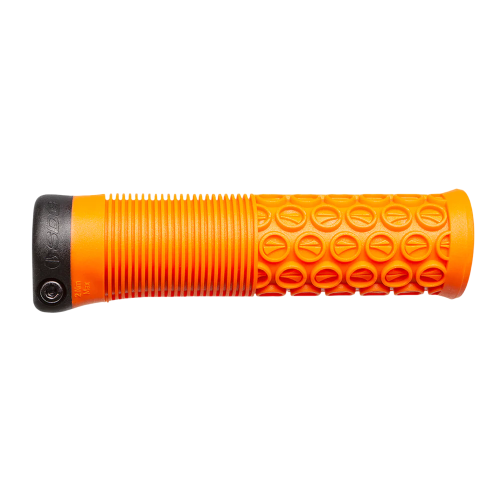 Gripy SDG THRICE 136 mm oranžová