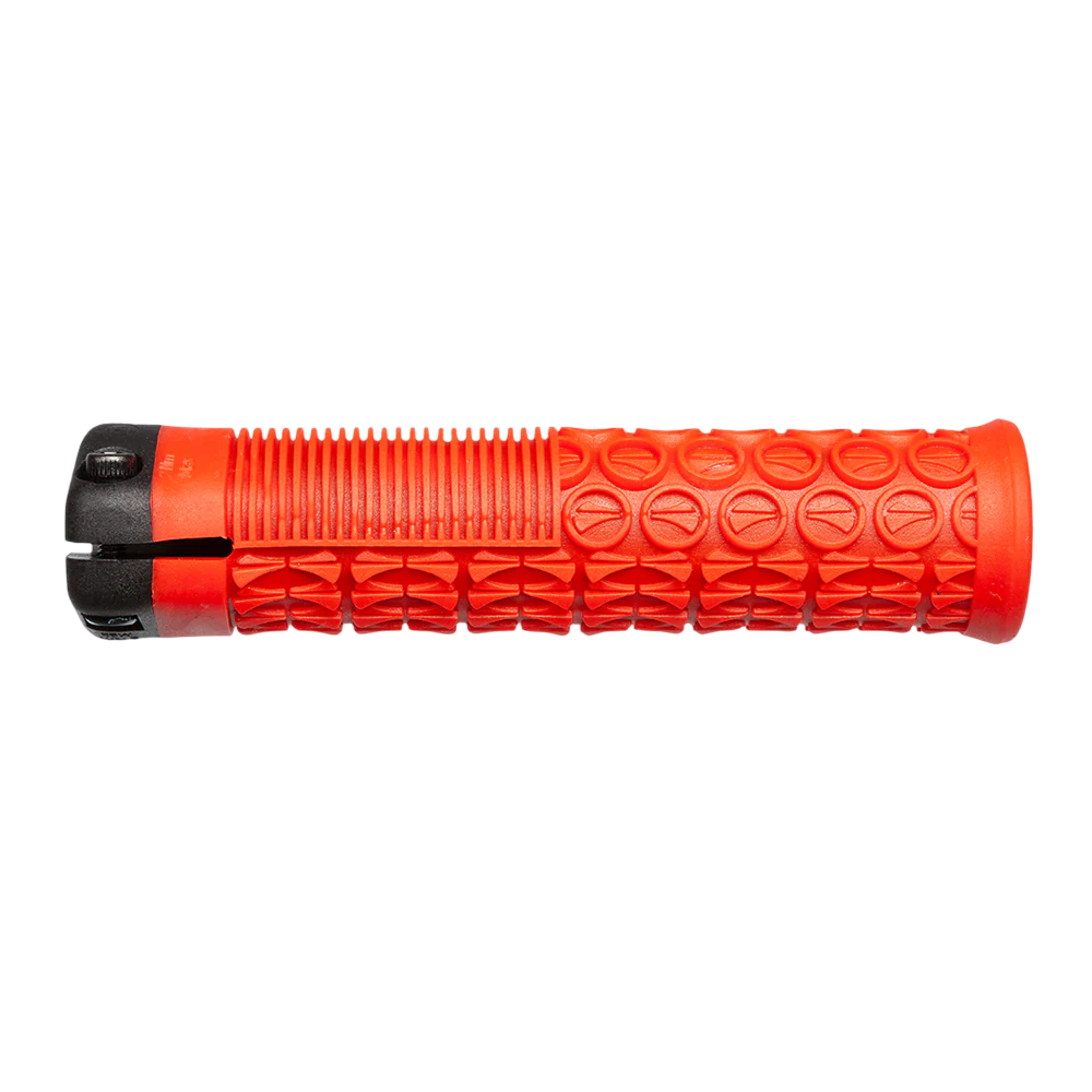 Gripy SDG THRICE 136 mm Červená