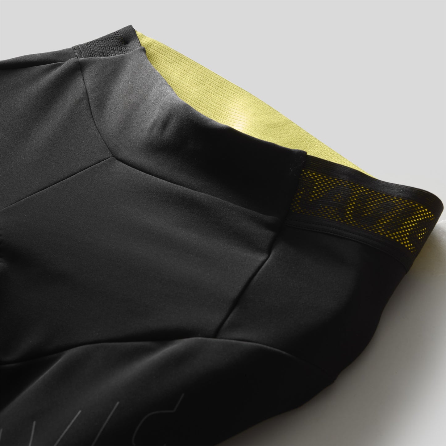 Dámské šortky MAVIC AKSIUM THERMO Bibshorts Black