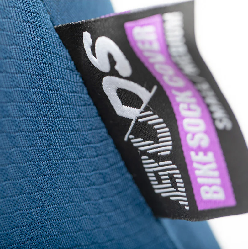 BUDS Rozšiřitelný návlek na cyklistickou brašnu modrý