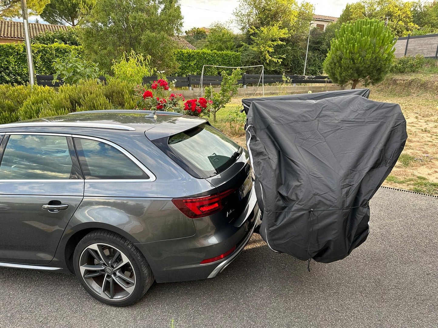 Ochranný kryt pro nosič kol BUDS CAR BIKE RACK AND RAIN COVER 1/2 BIKES