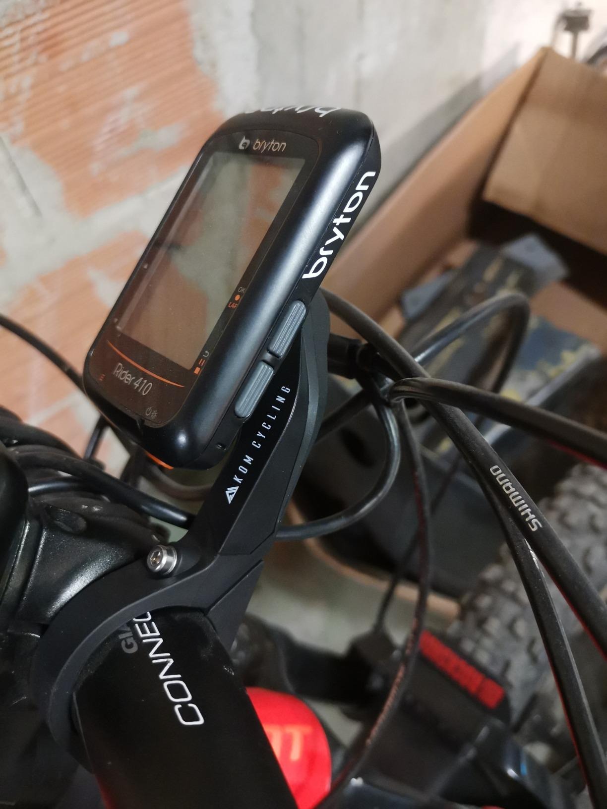 Držák na řídítka Bryton KOM CYCLING
