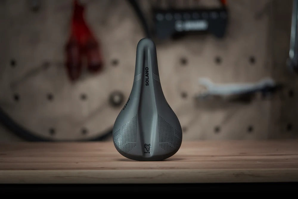 WTB SOLANO SL 157mm Black Titanium Rails Saddle