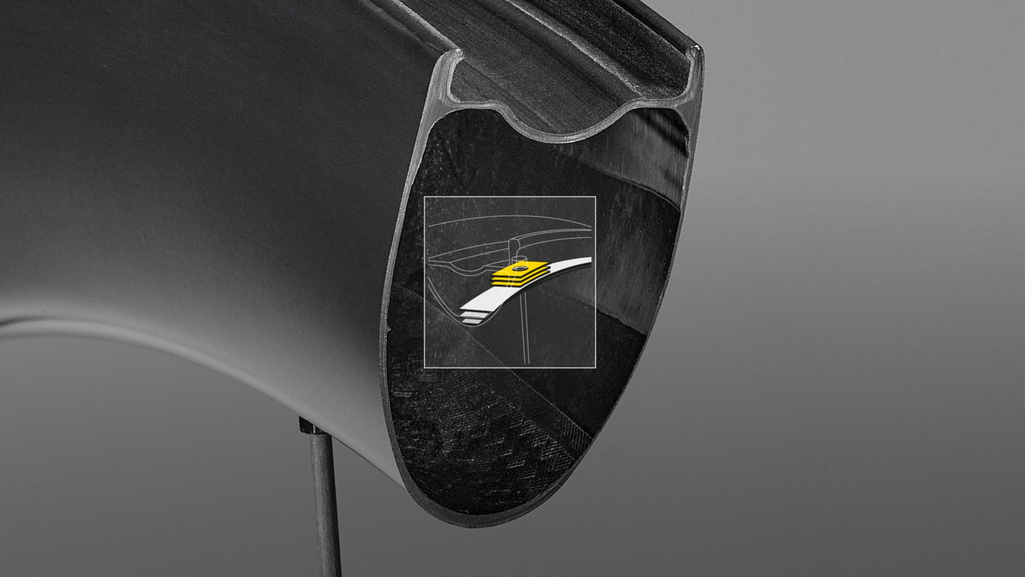Pár kol MAVIC COSMIC SLR 32 Tubeless Ready (Center Lock) černý