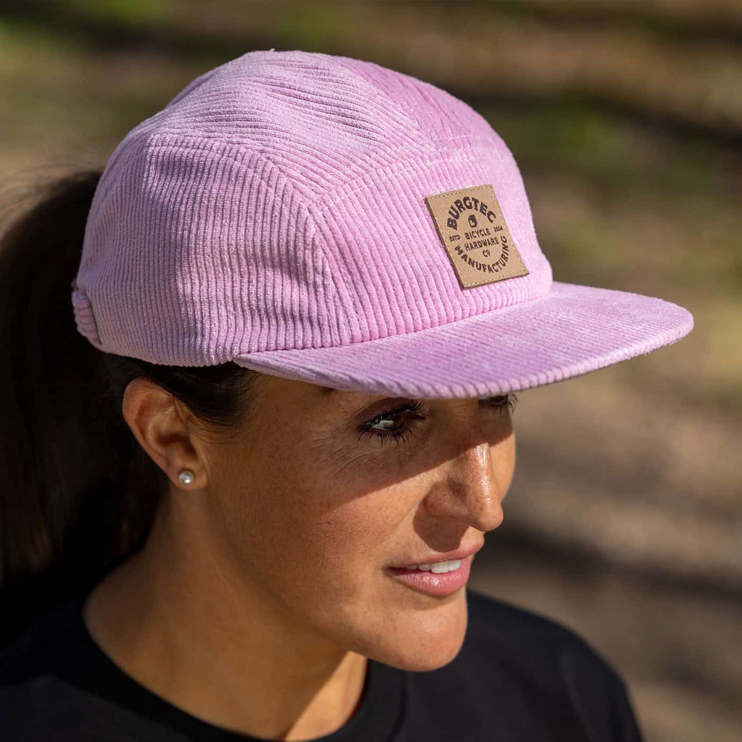 Cap BURGTEC BANDIT CORDUROY FIVE PANEL Light pink