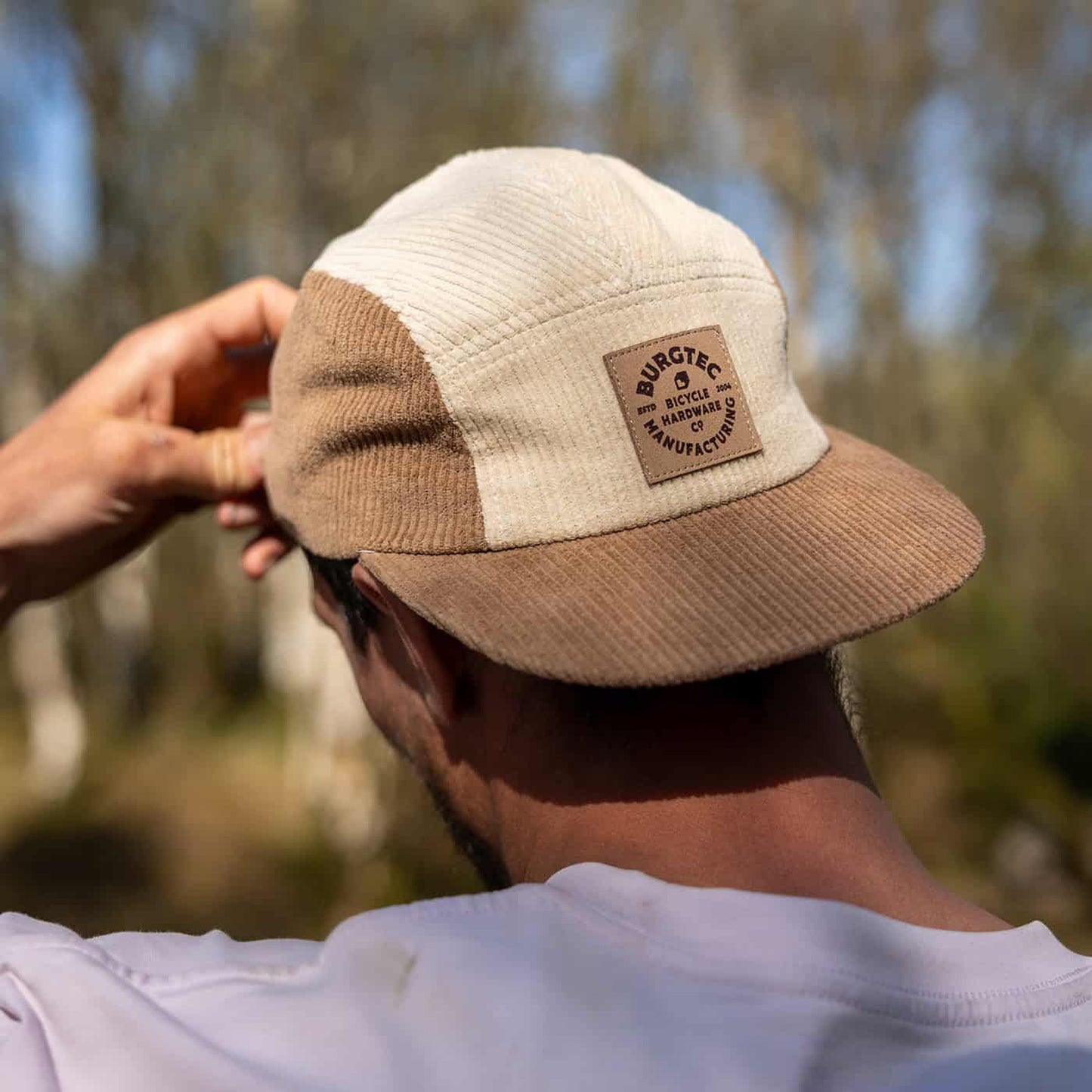 BURGTEC BANDIT CORDUROY FIVE PANEL Kšiltovka béžová/hnědá