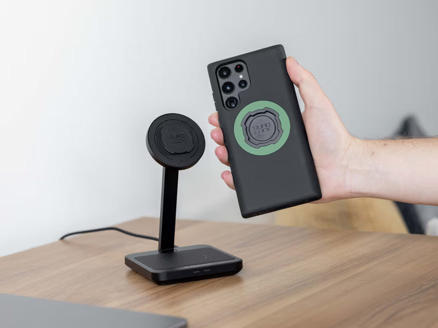 Duální stolní indukční nabíječka QUADLOCK