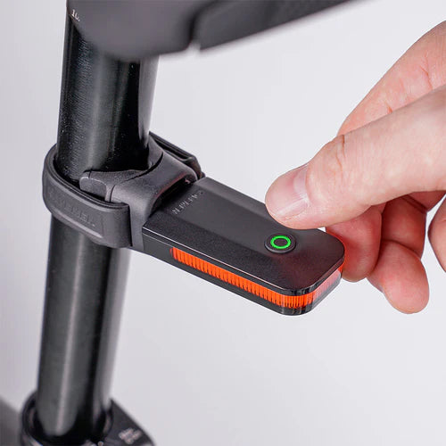 Zadní osvětlení RAVEMEN CL01