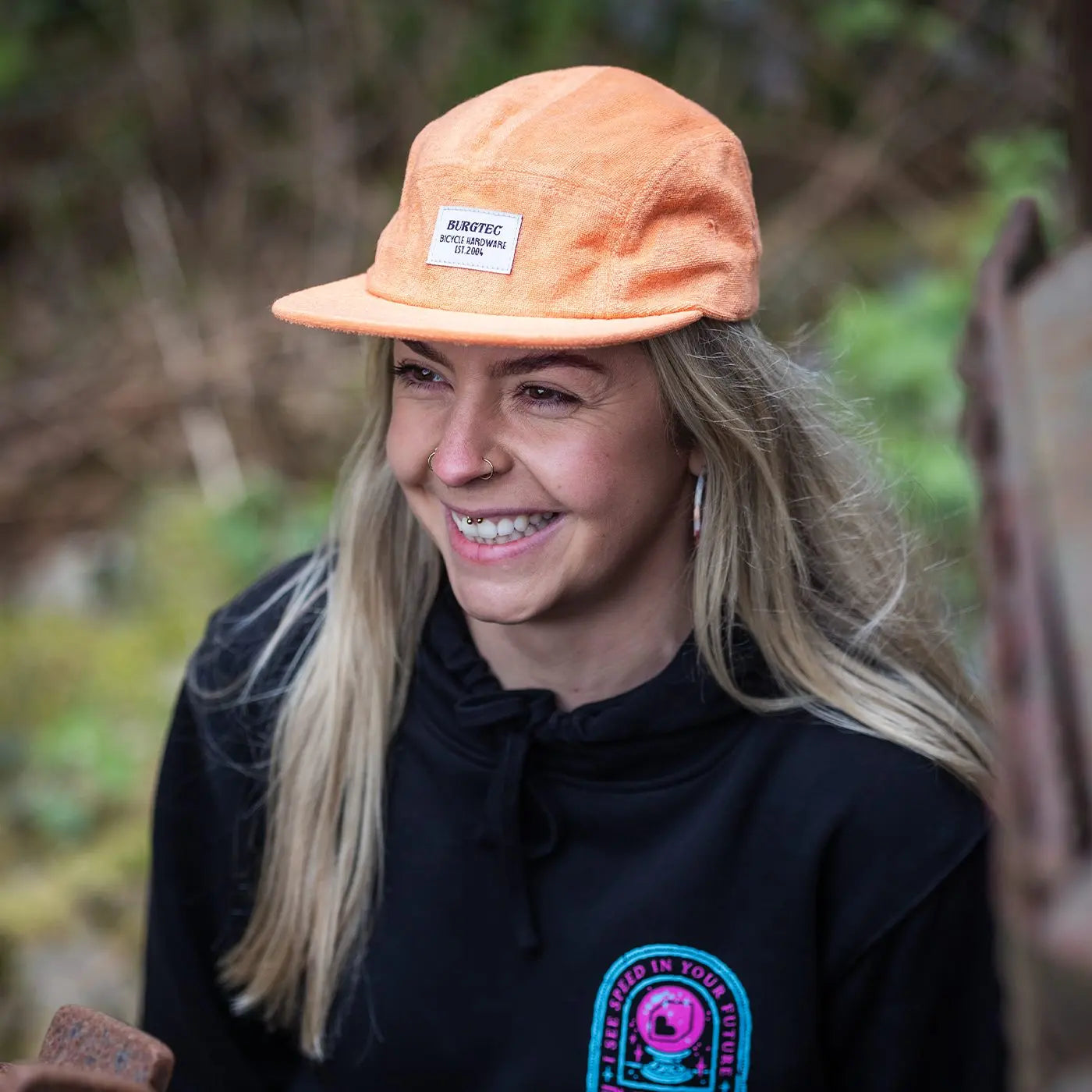Kšiltovka BURGTEC ARCADE FIVE PANEL, oranžová