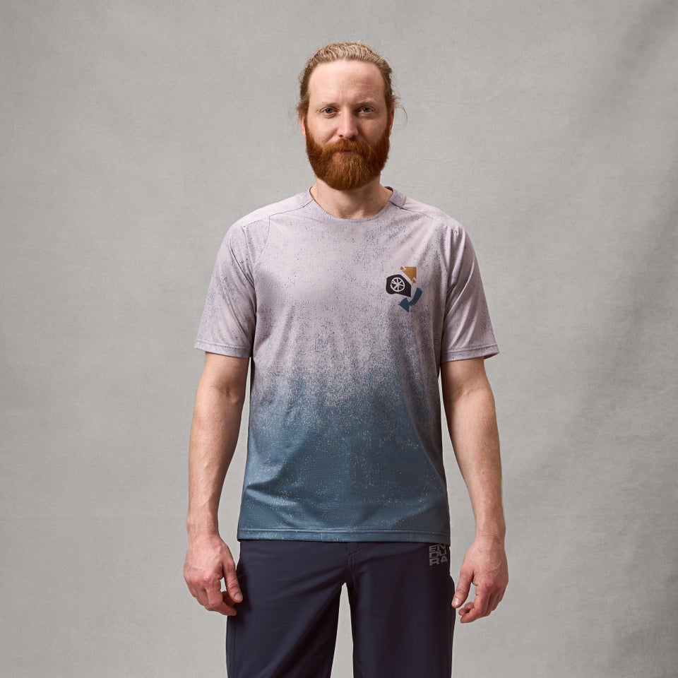 ENDURA SINGLETRACK PRINT Short Sleeve Titanium Jersey