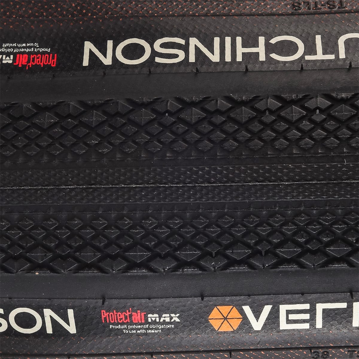 Pneumatika HUTCHINSON OVERIDE HARDSKIN Tubeless Ready 700x38