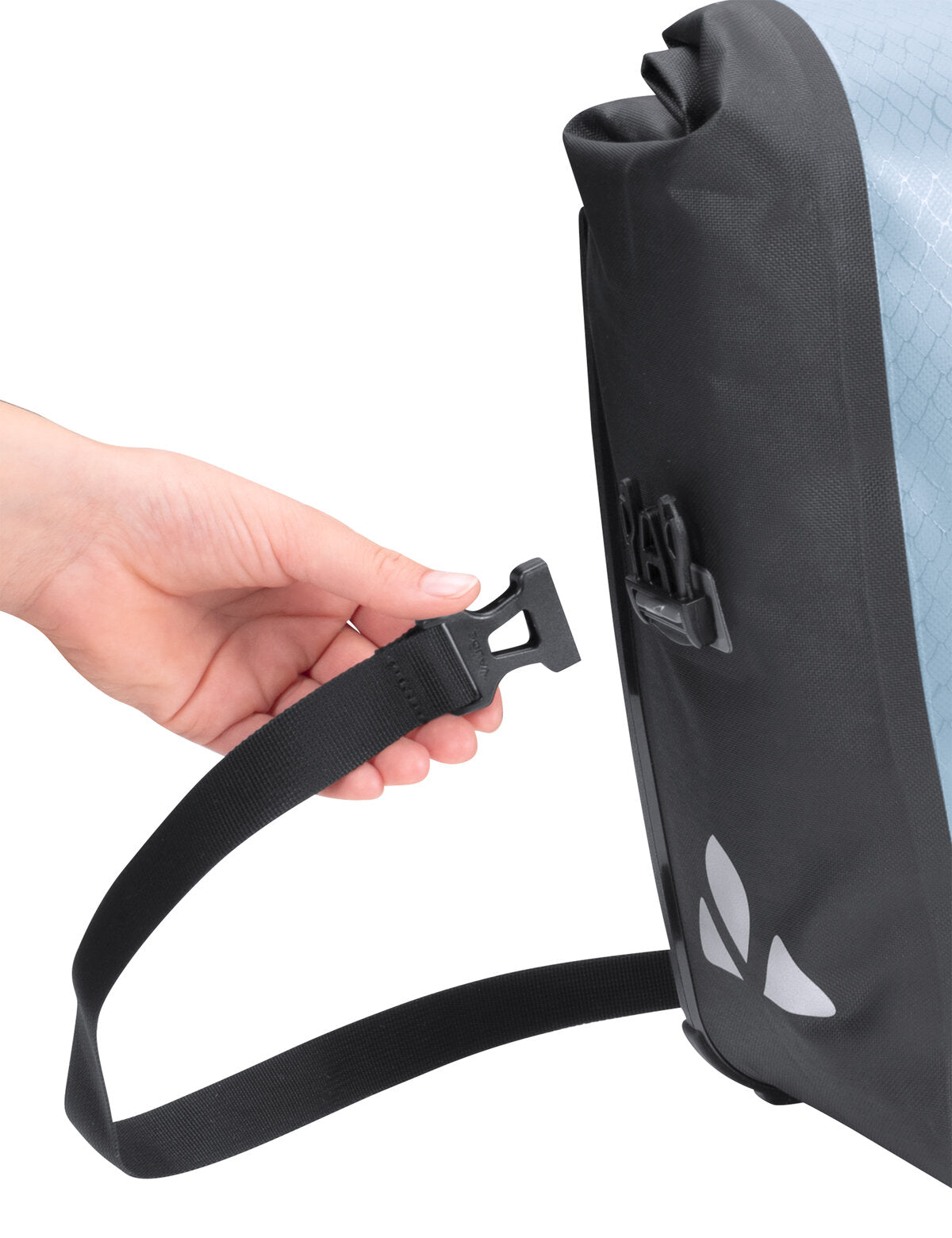 Pár tašek na zavazadla VAUDE AQUA FRONT 28 L Nordic Blue