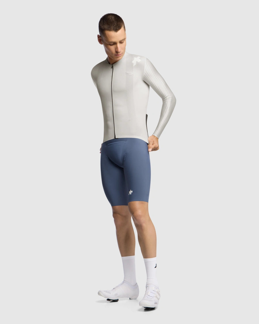 ASSOS EQUIPE RS S11 Dres s dlouhým rukávem Almond Milk