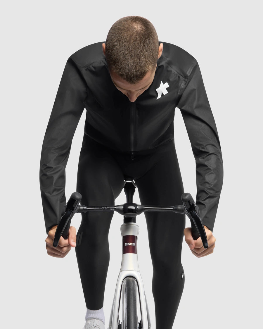 ASSOS EQUIPE RS SCHLOSSHUND RAIN S11 Bunda černá