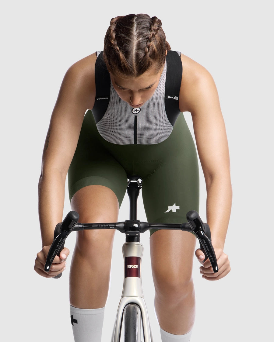 Dámské šortky ASSOS UMA GT S11 Moss Green Bibshort