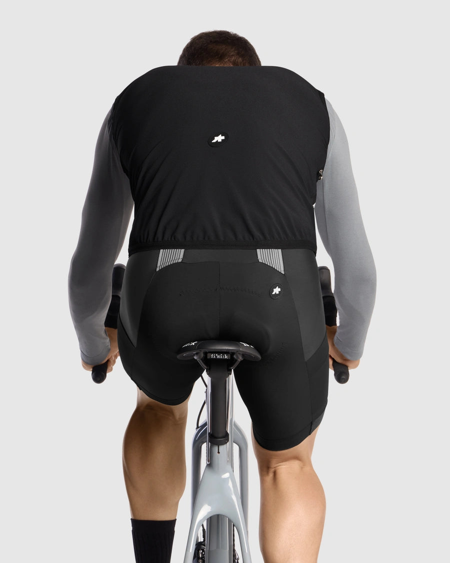 ASSOS TACTICA T5 Bunda bez rukávů Black