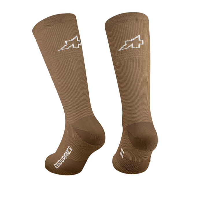 ASSOS ENDURANCE S11 Hnědé ponožky