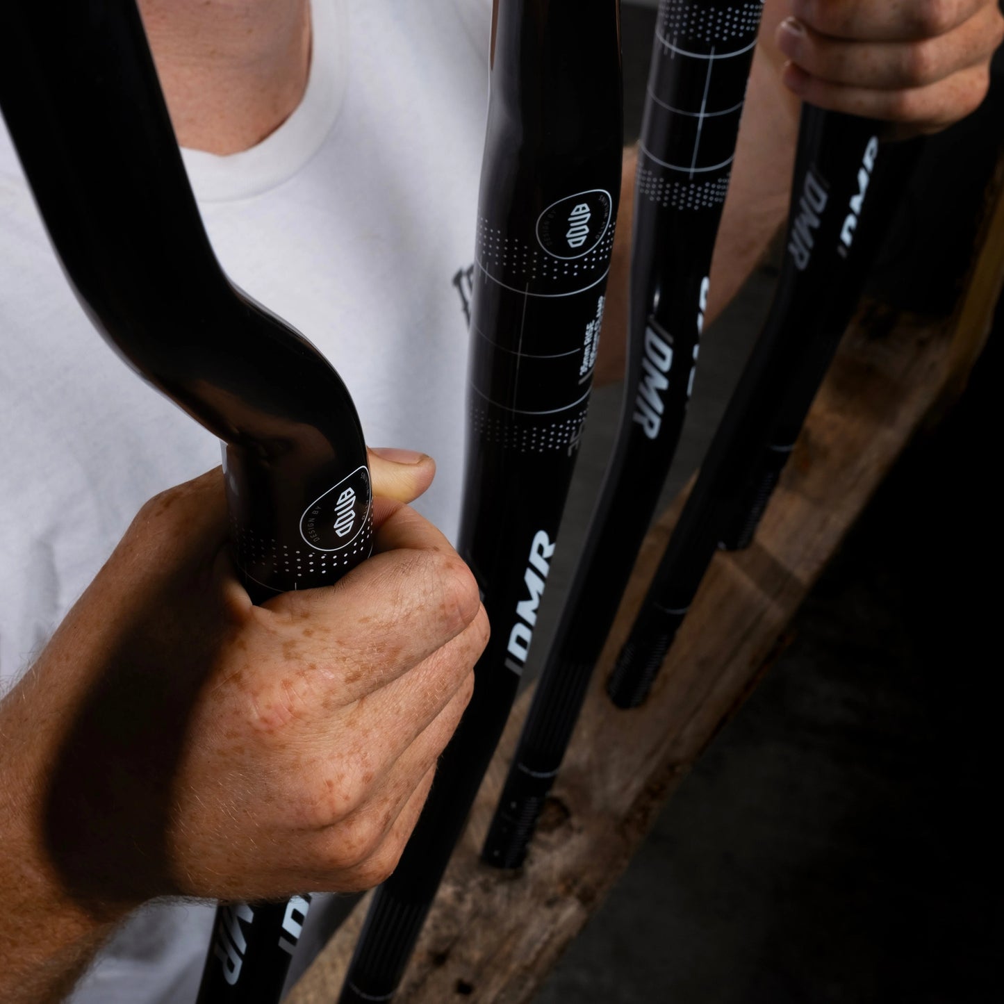 DMR 800 VIBROCORE Rise 65mm 780mm Černá řídítka