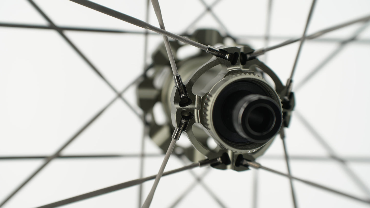 Pár kol SCOM ULTRA 50 Tubeless Ready (Center Lock)