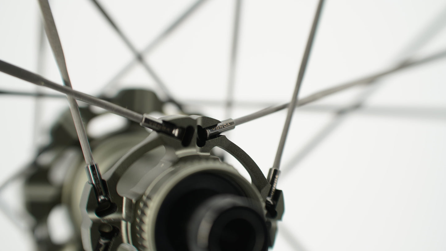 Pár kol SCOM ULTRA 50 Tubeless Ready (Center Lock)