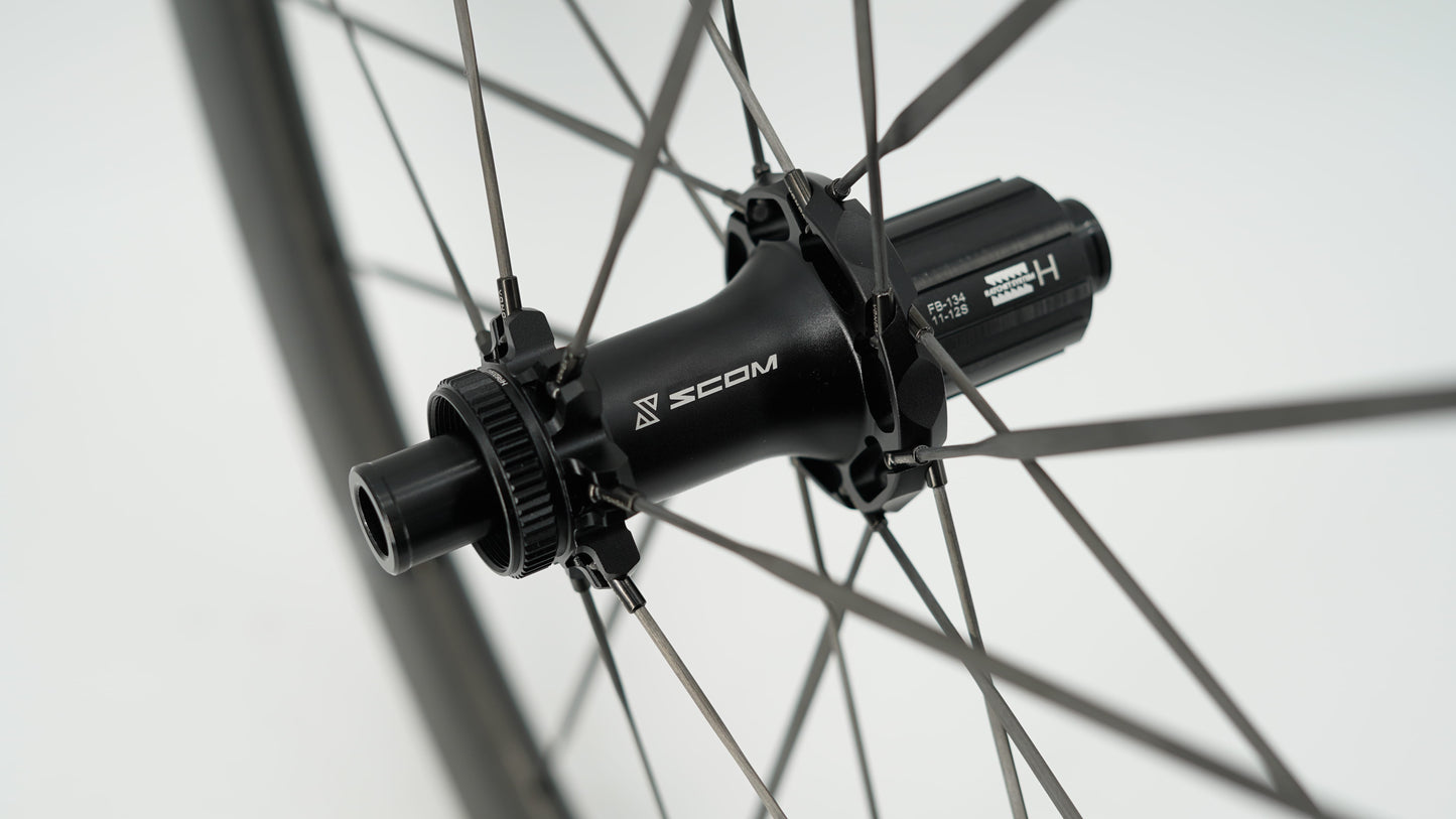 Pár kol SCOM RACE Tubeless Ready (Center Lock)