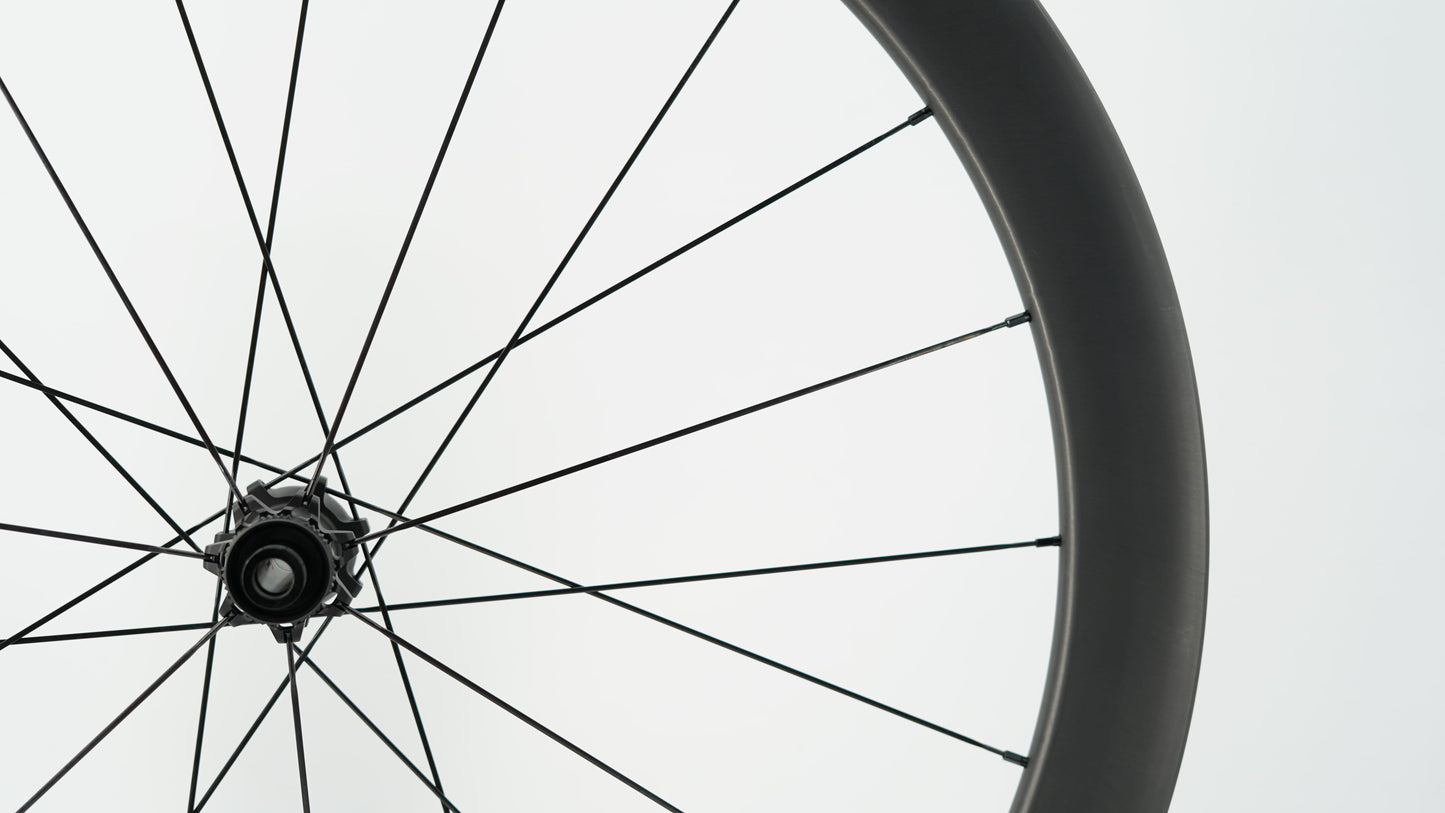 Pár kol SCOM EVO Tubeless Ready (Center Lock)