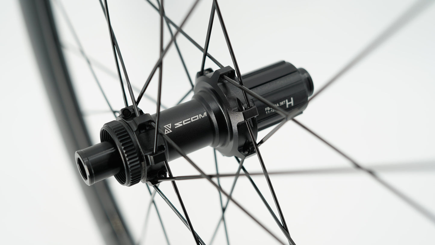 Pár kol SCOM CORSA 60 Tubeless Ready (Center Lock)