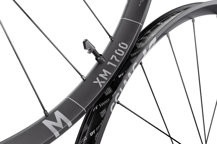 DT SWISS XM 1700 SPLINE 30 mm 27.5" 12x148 mm Boost 2026 rear wheel
